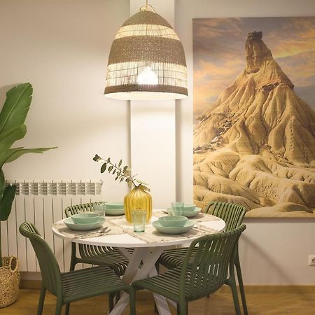 Apartamento Palacio Descalzos Tudela Luaran gambar